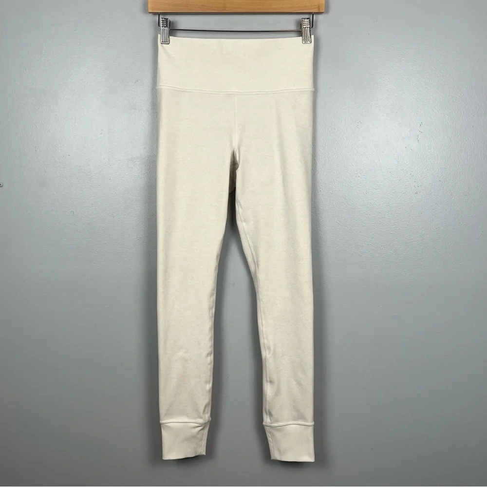 Athleta ivory oatmeal color Softluxe Cuffed Tight, size small.
